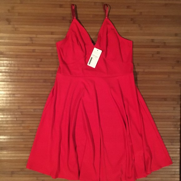 Little Red Dress Flare satin straps L - Picture 1 of 6